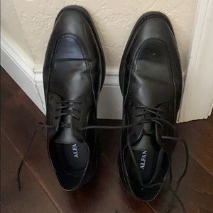 Elegant shoes for weddings, graduation or parties!